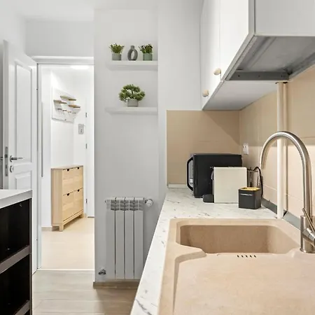 Leya's Tineretului Apartamento